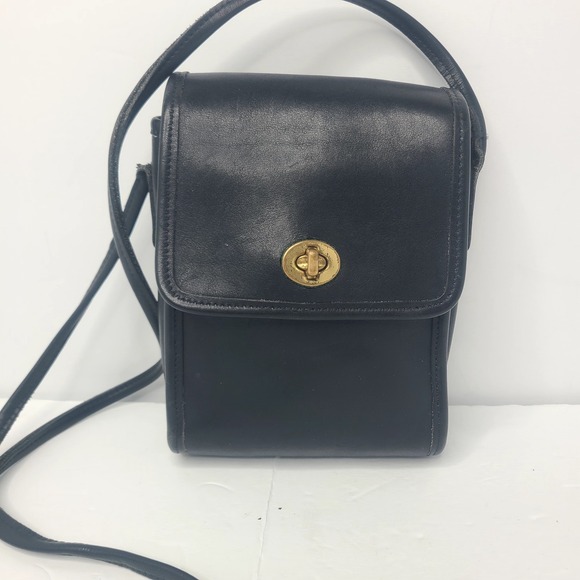 Coach Handbags - Coach Vintage Crossbody Black Leather Scooter Bag 9893 Purse